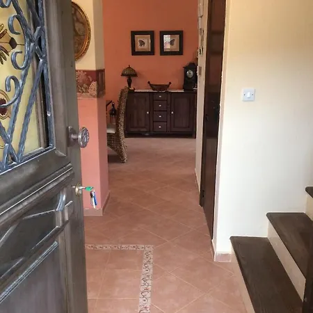 Rokosini Villa *