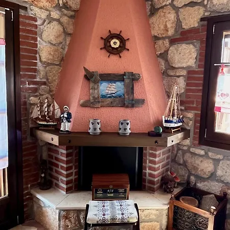 Rokosini Villa *