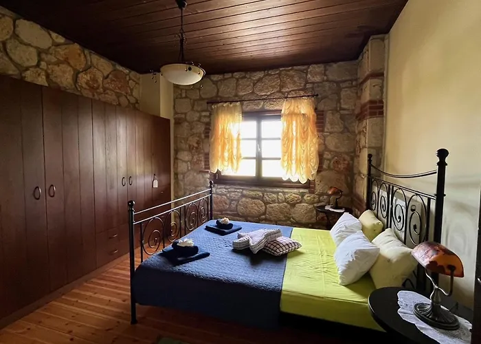 Rokosini Villa *